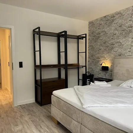 アパート Oslo: Messe-/business-/ferienwohnung ライヒリンゲン